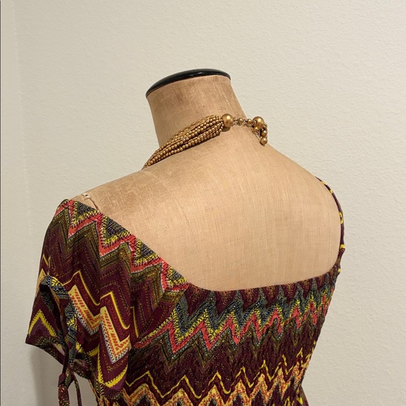 Chevron Patterned Dress - Picture 6 of 6
